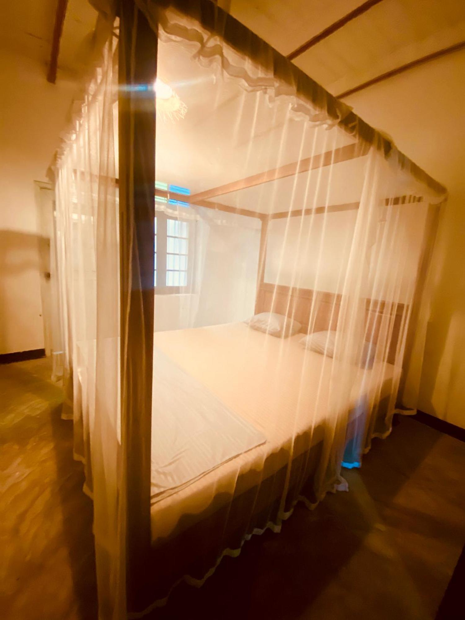 Happy Bunk Hostel 웰리가마 외부 사진